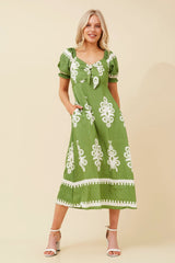 GREEN
