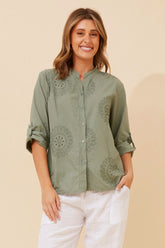 KHAKI