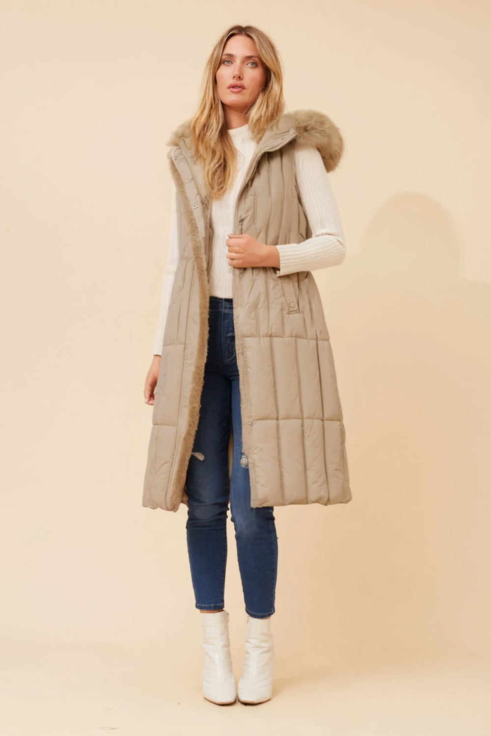 BEIGE