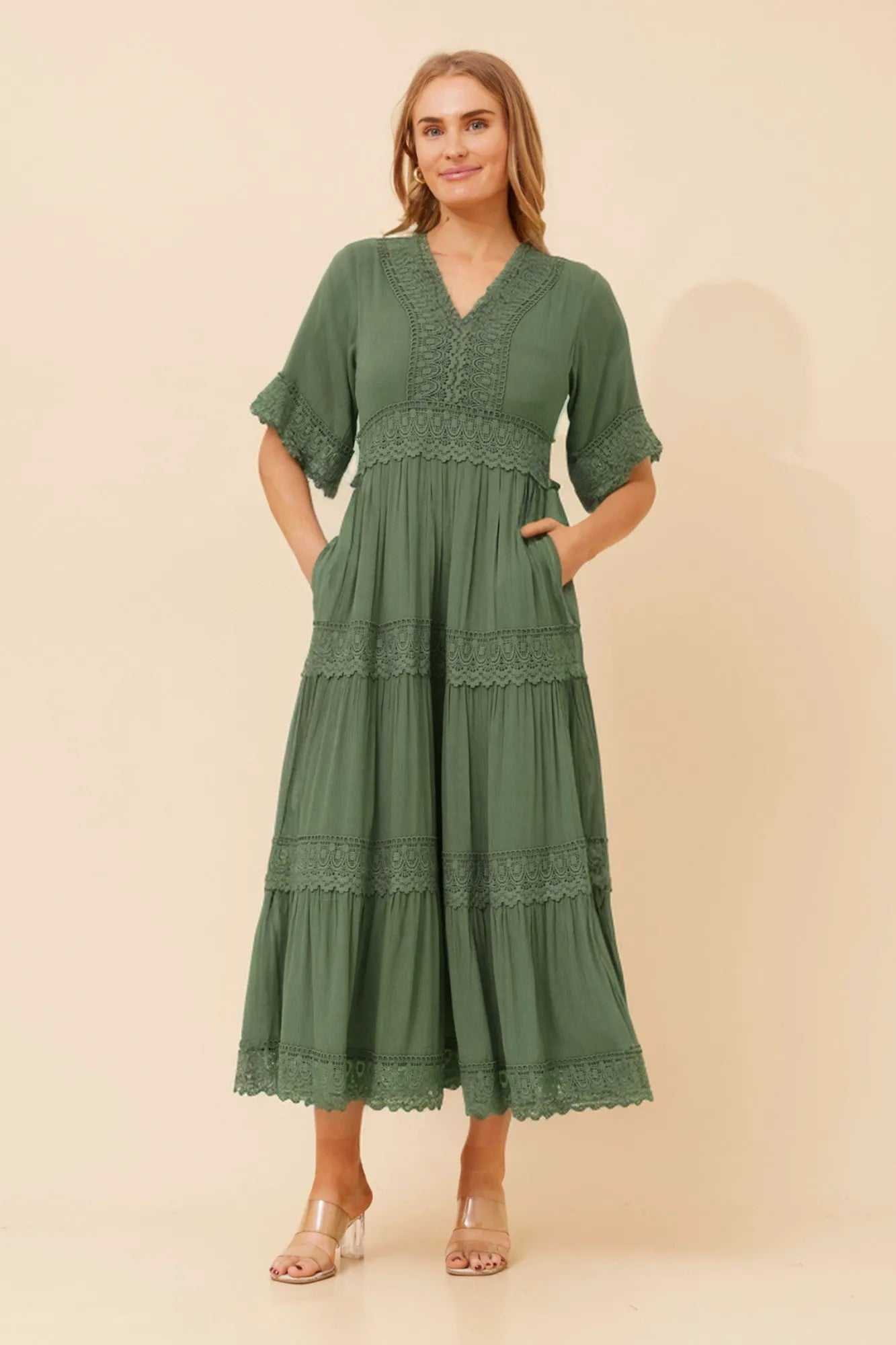 KHAKI