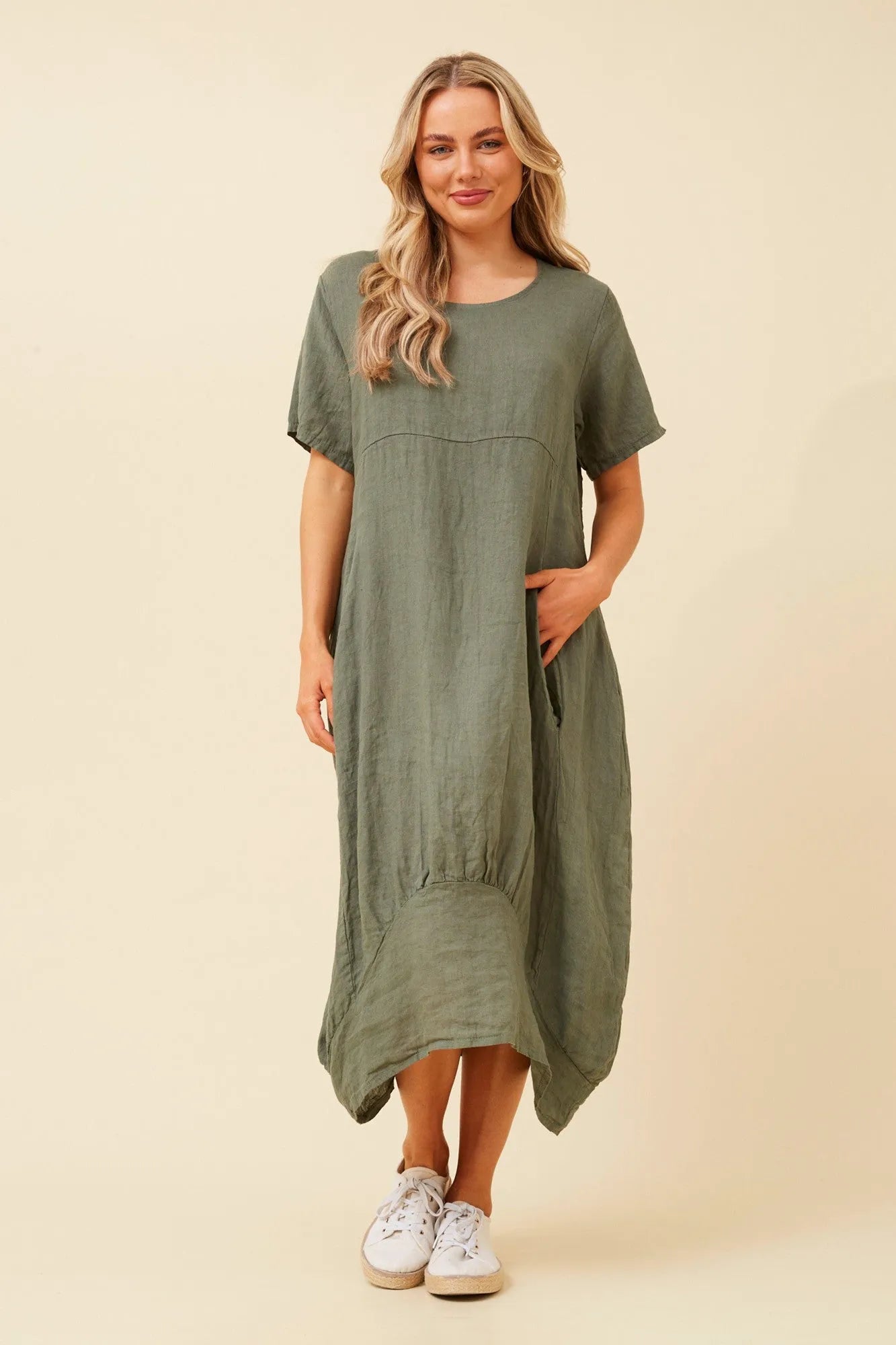 KHAKI