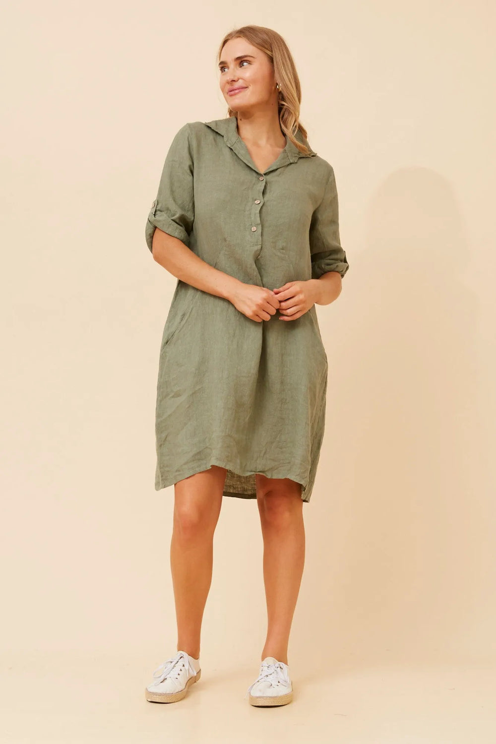 KHAKI