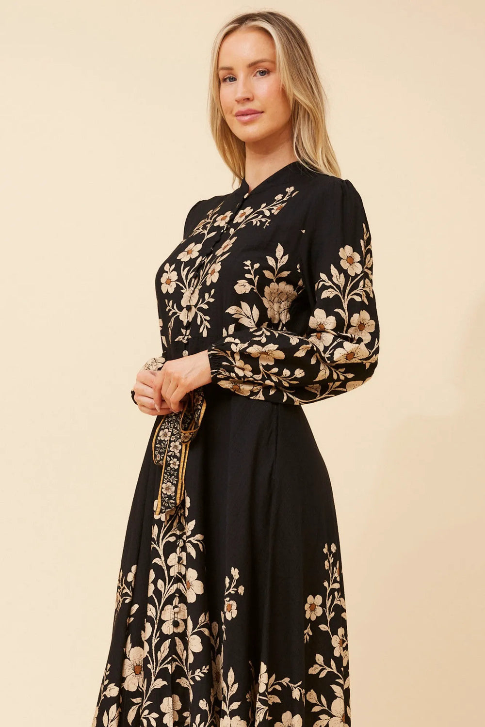 Multi Black