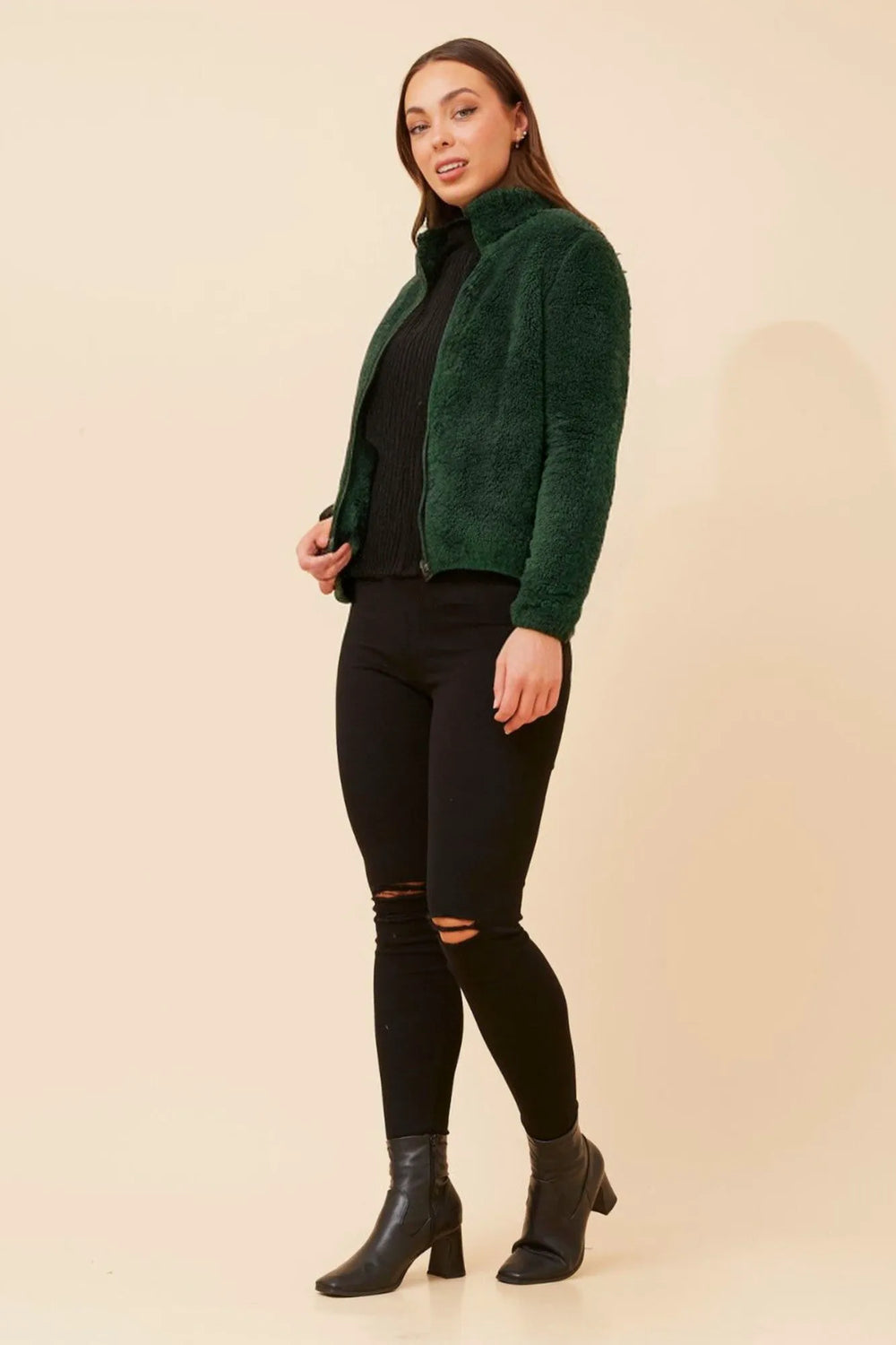 KHAKI