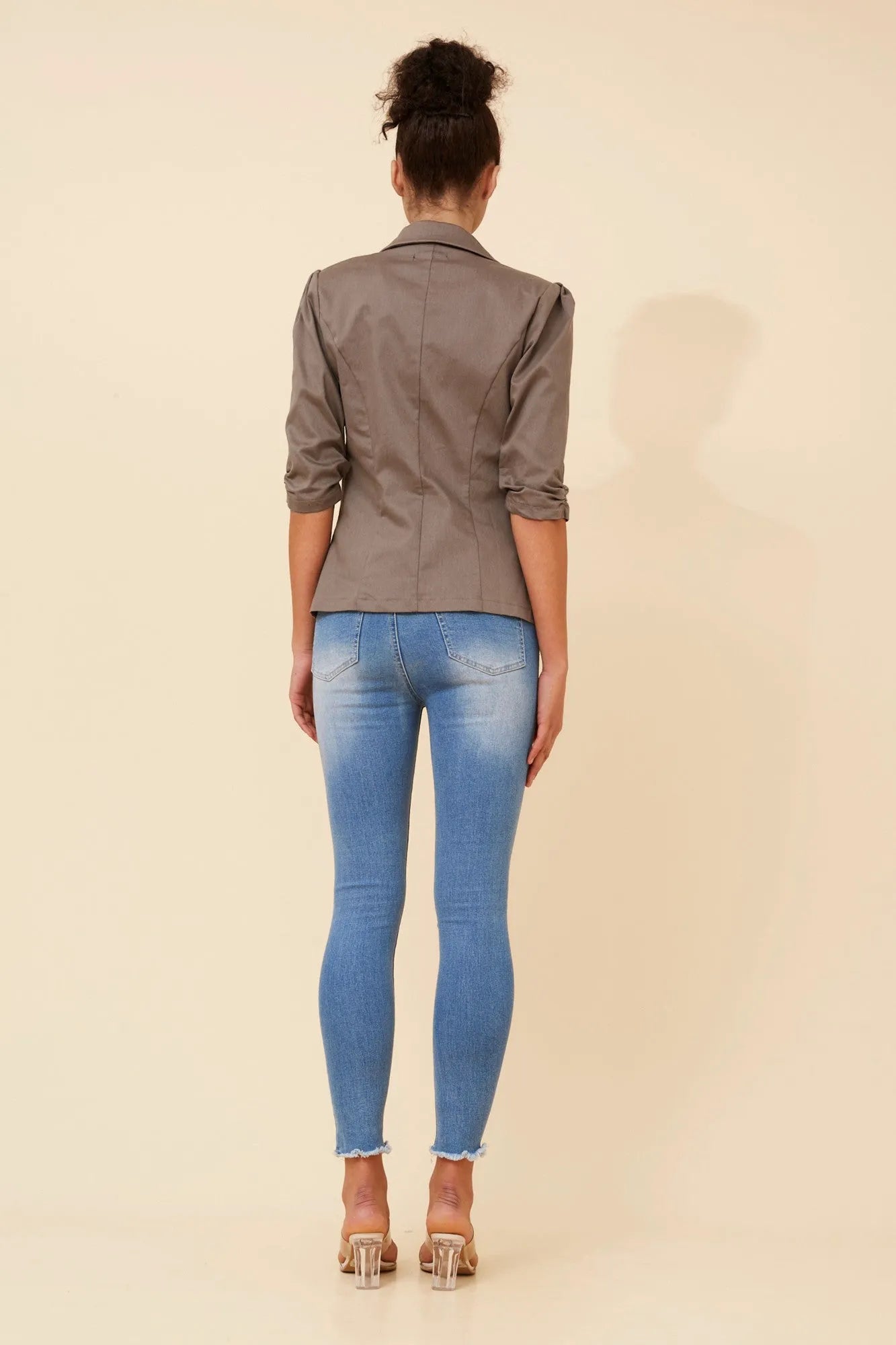 TAUPE