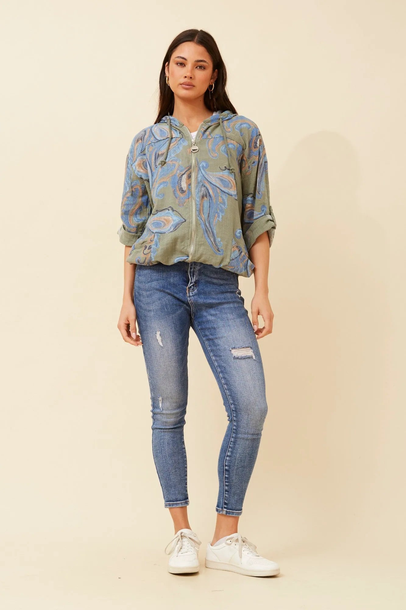 KHAKI