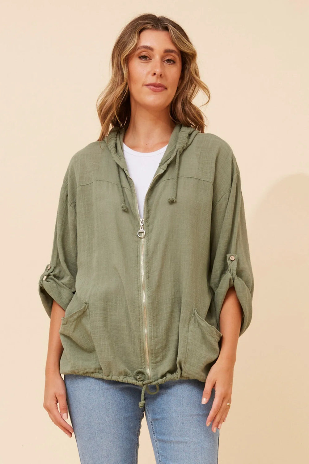 KHAKI