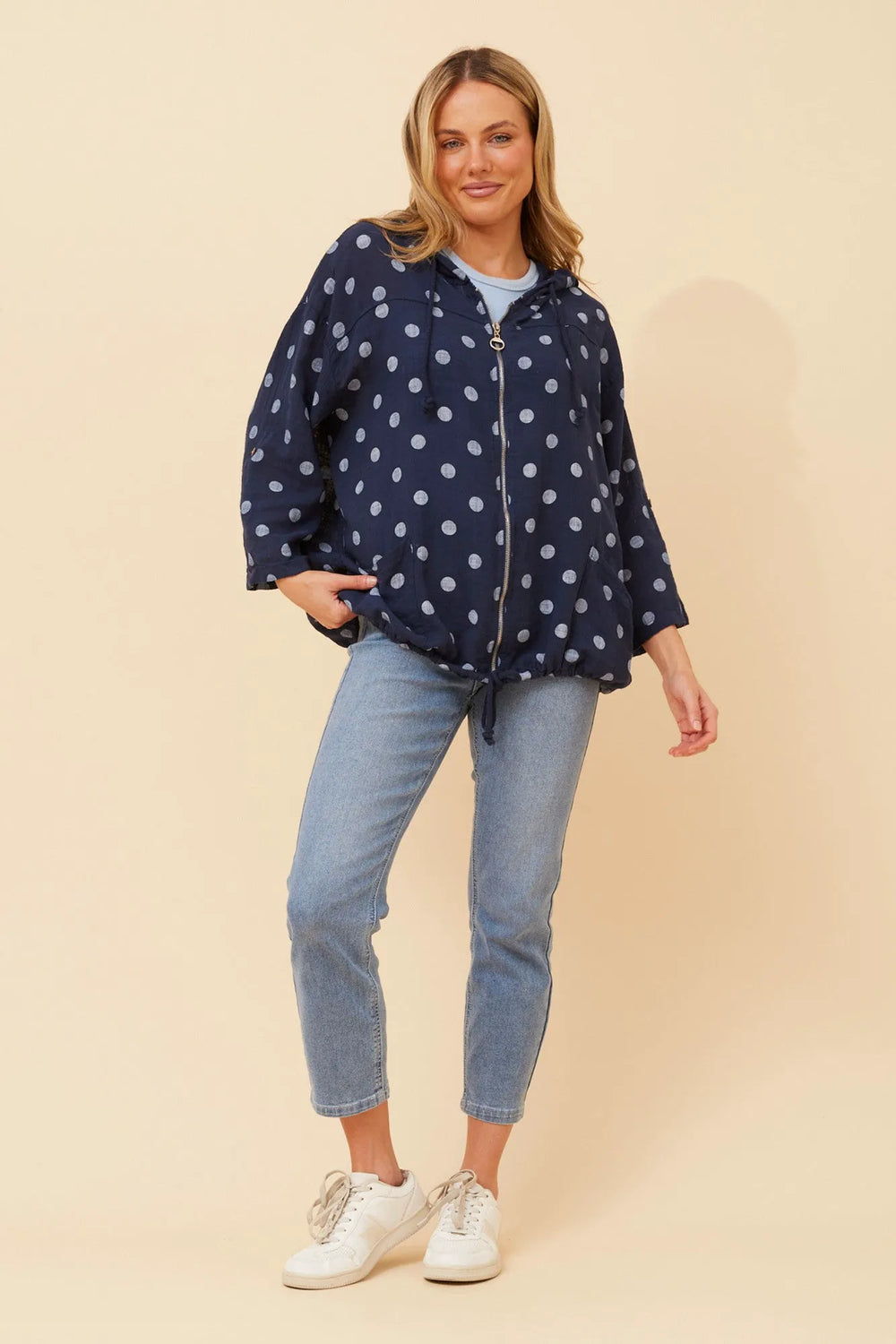 NAVY/WHITE