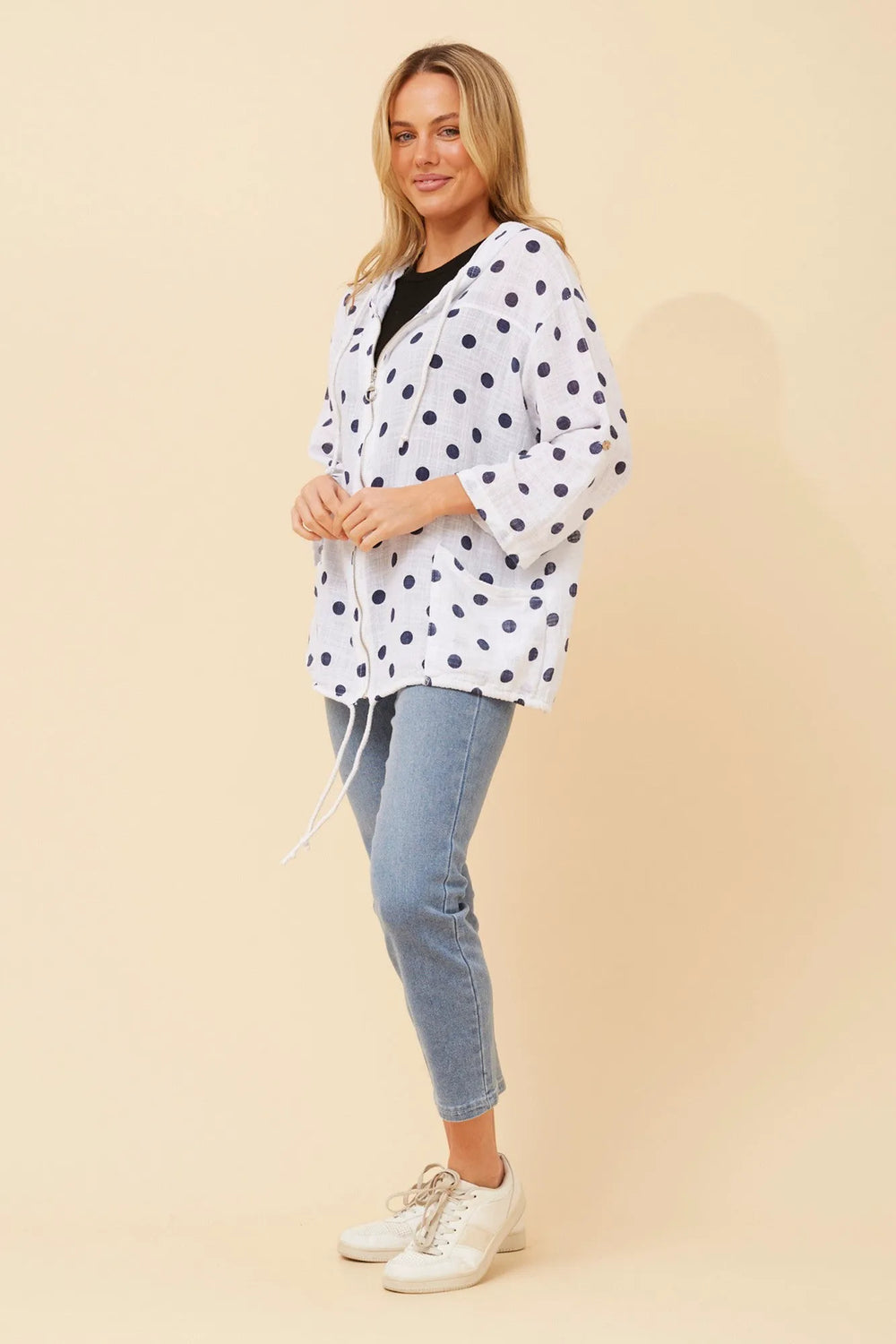 White/Navy