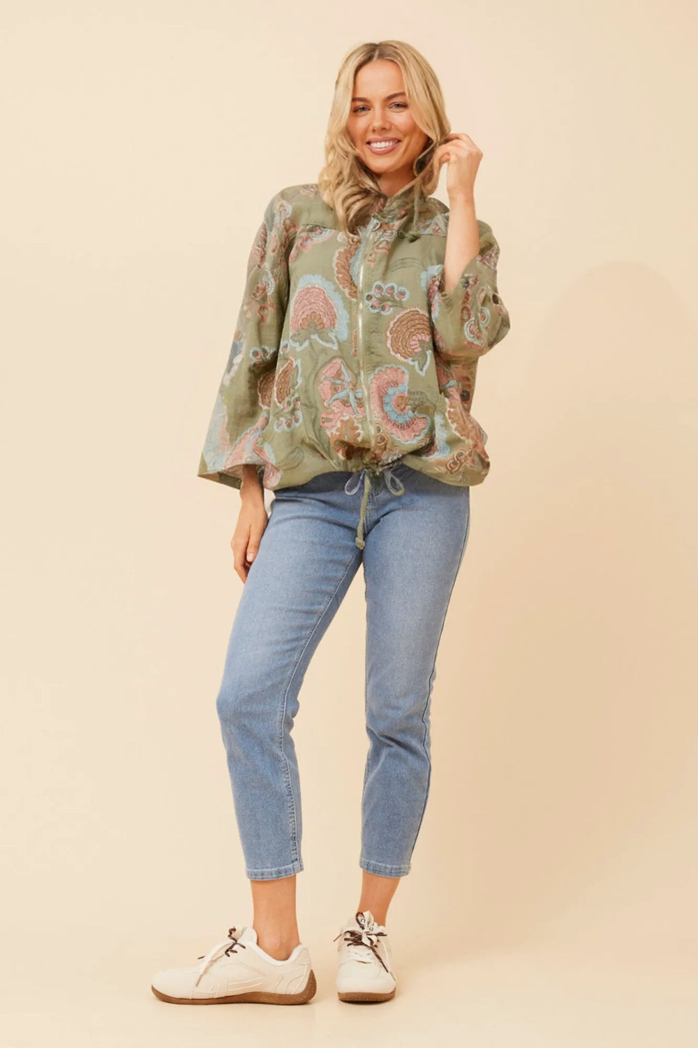 KHAKI