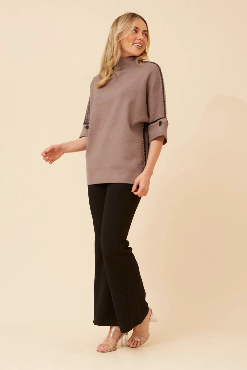 TAUPE