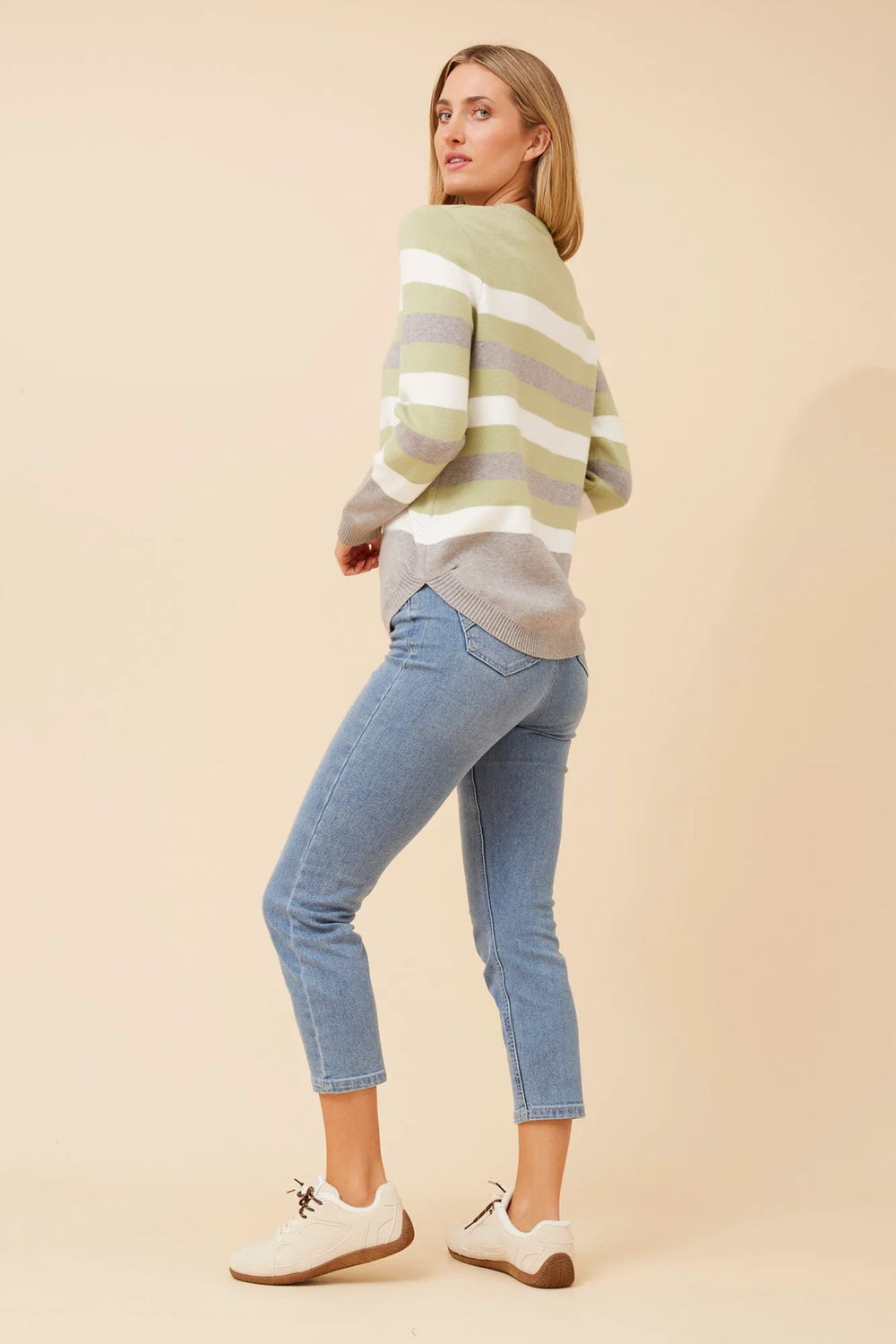 LIGHT GREY MARL
