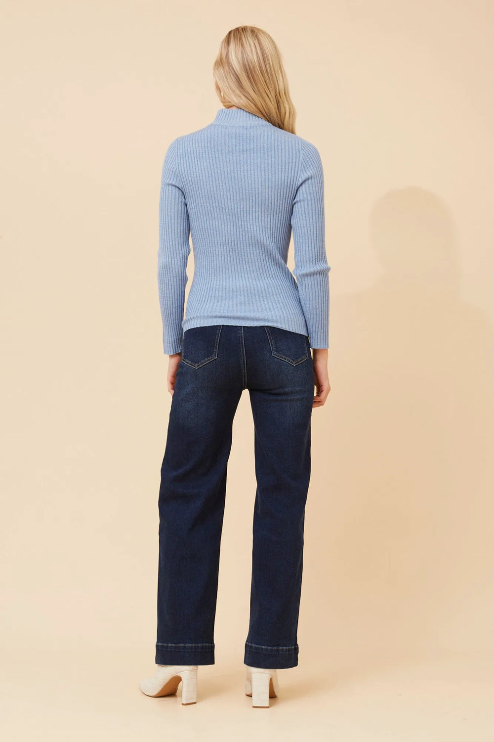 BLUE JEAN