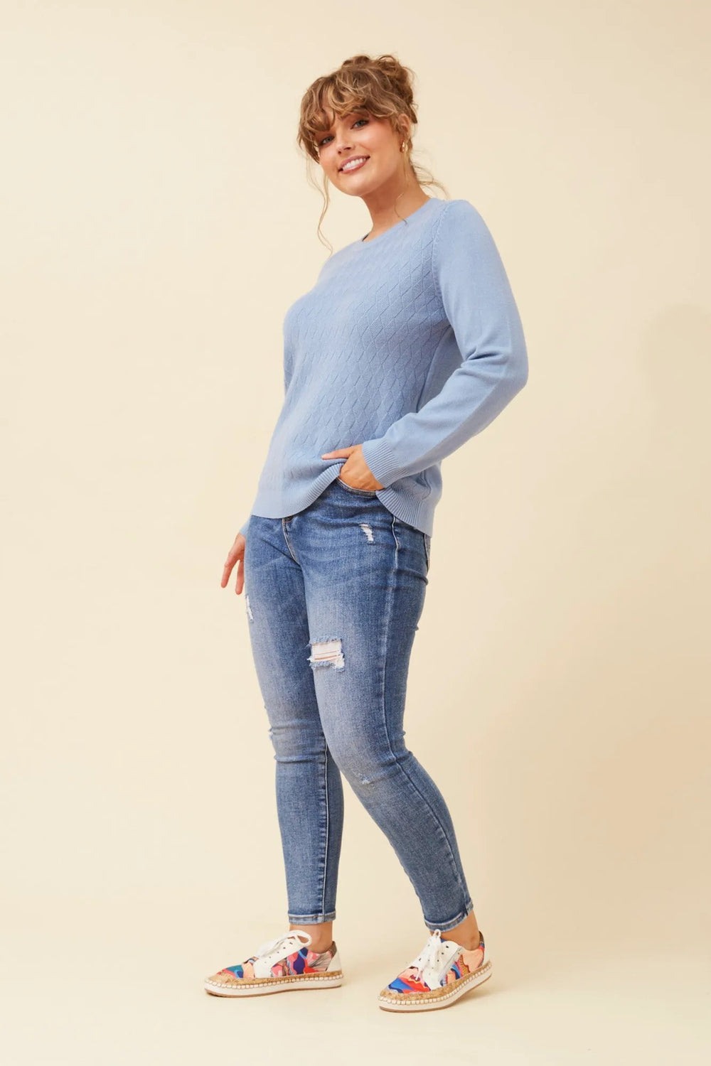 BLUE JEAN