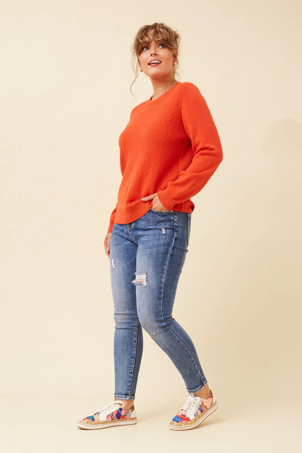 ORANGE