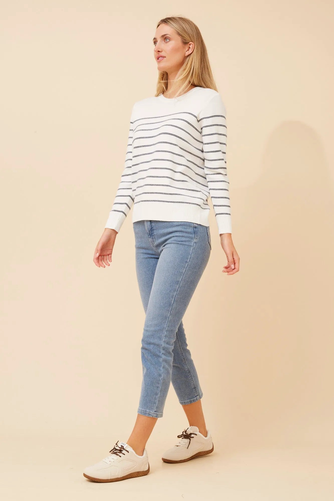 White/Navy