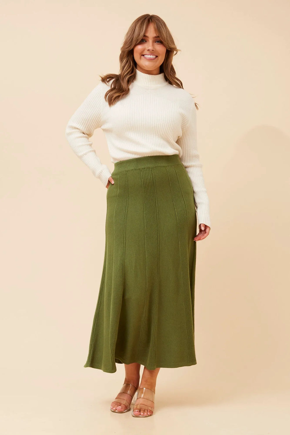 KHAKI