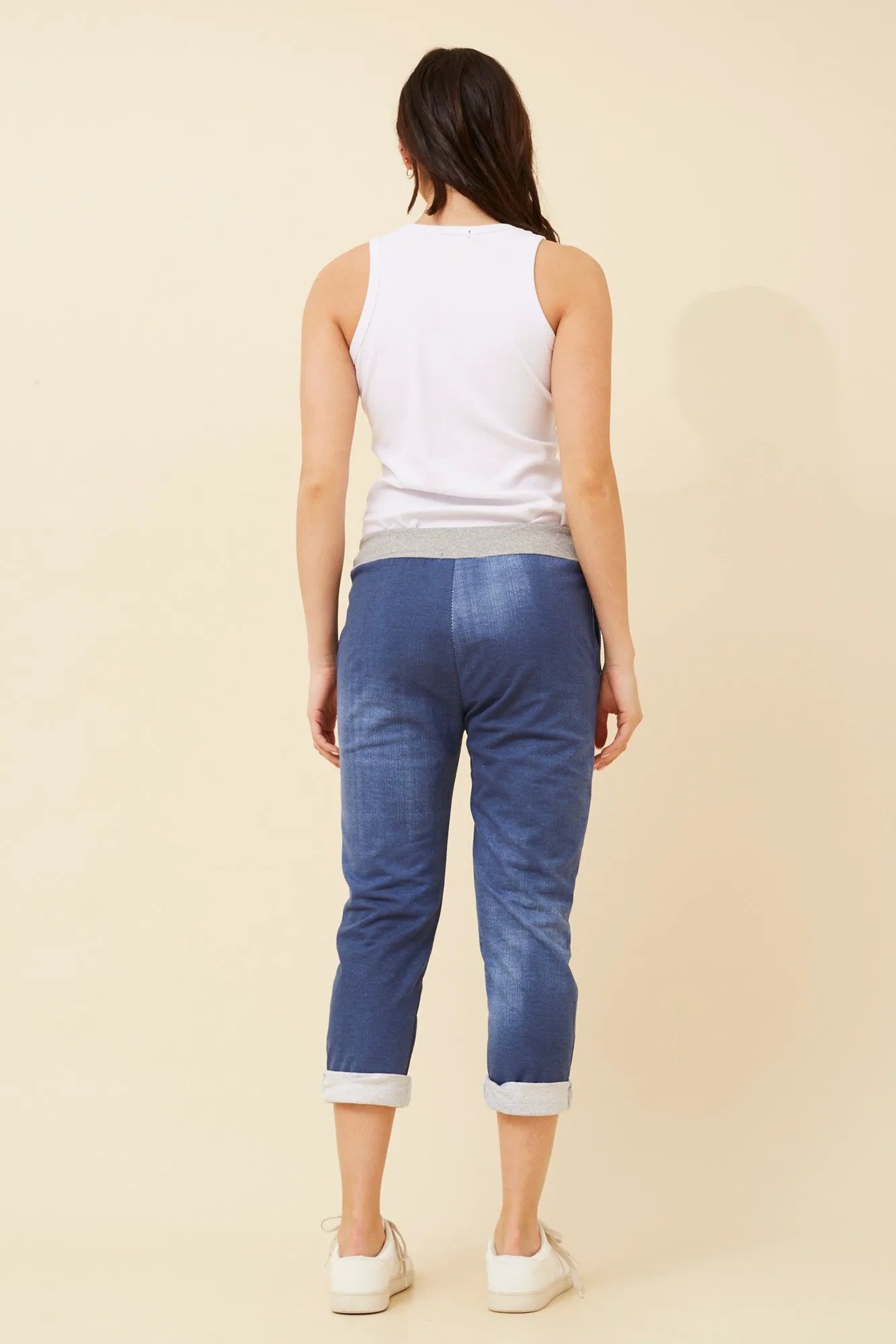 DARK DENIM