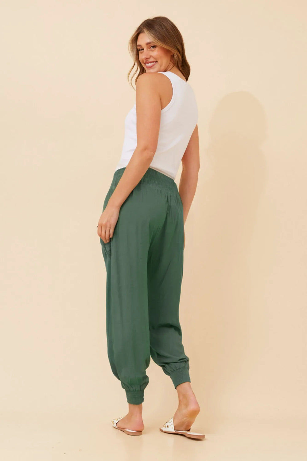 KHAKI