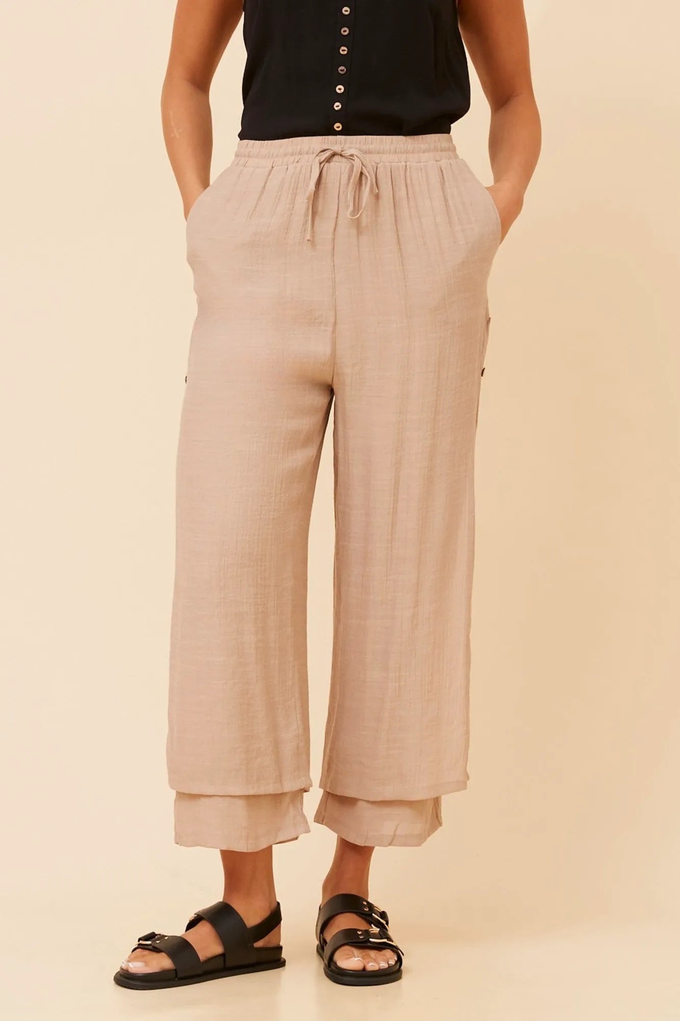TAUPE