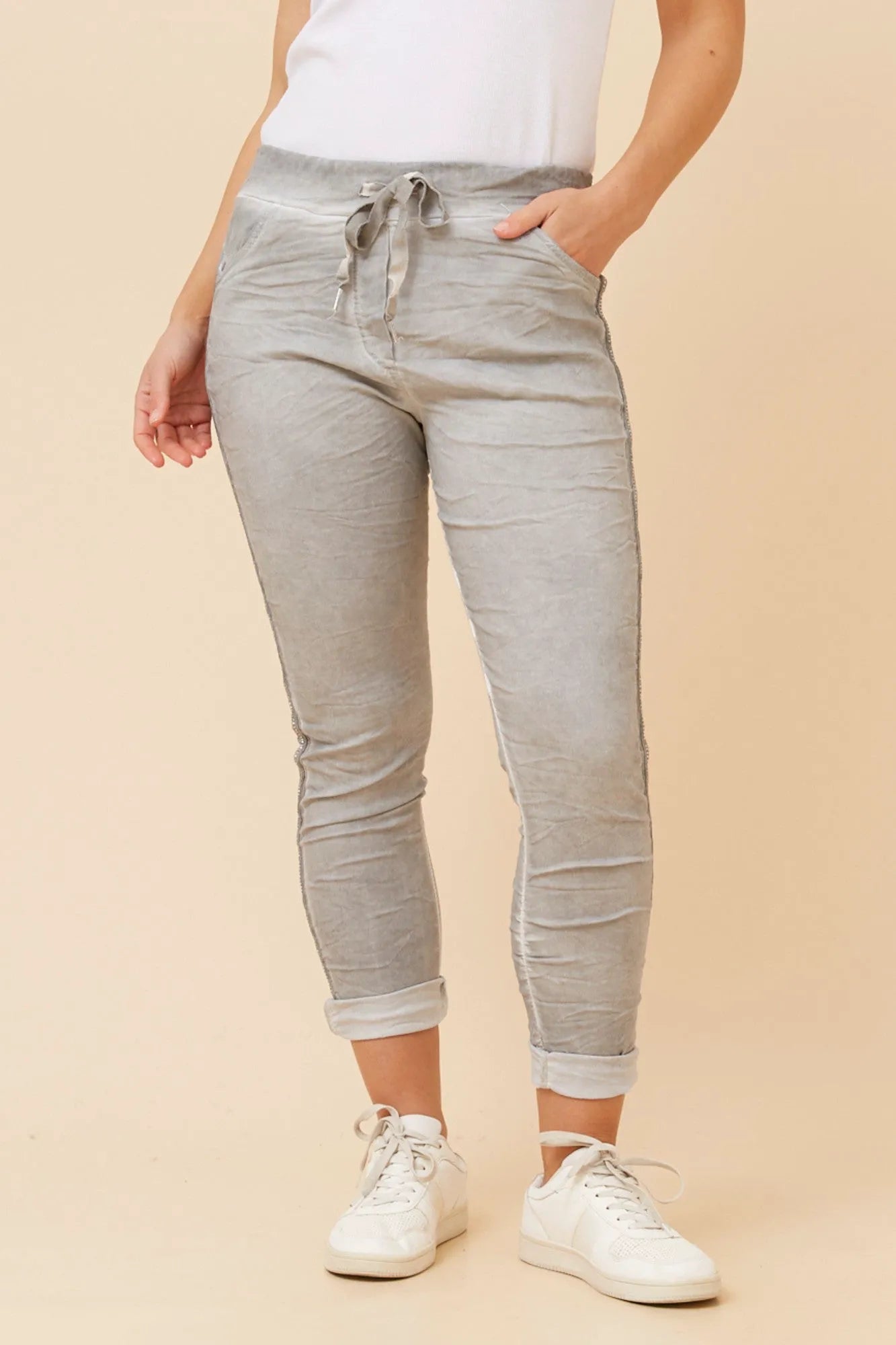 LIGHT GREY