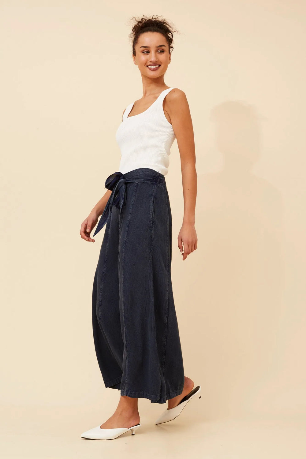 DARK DENIM