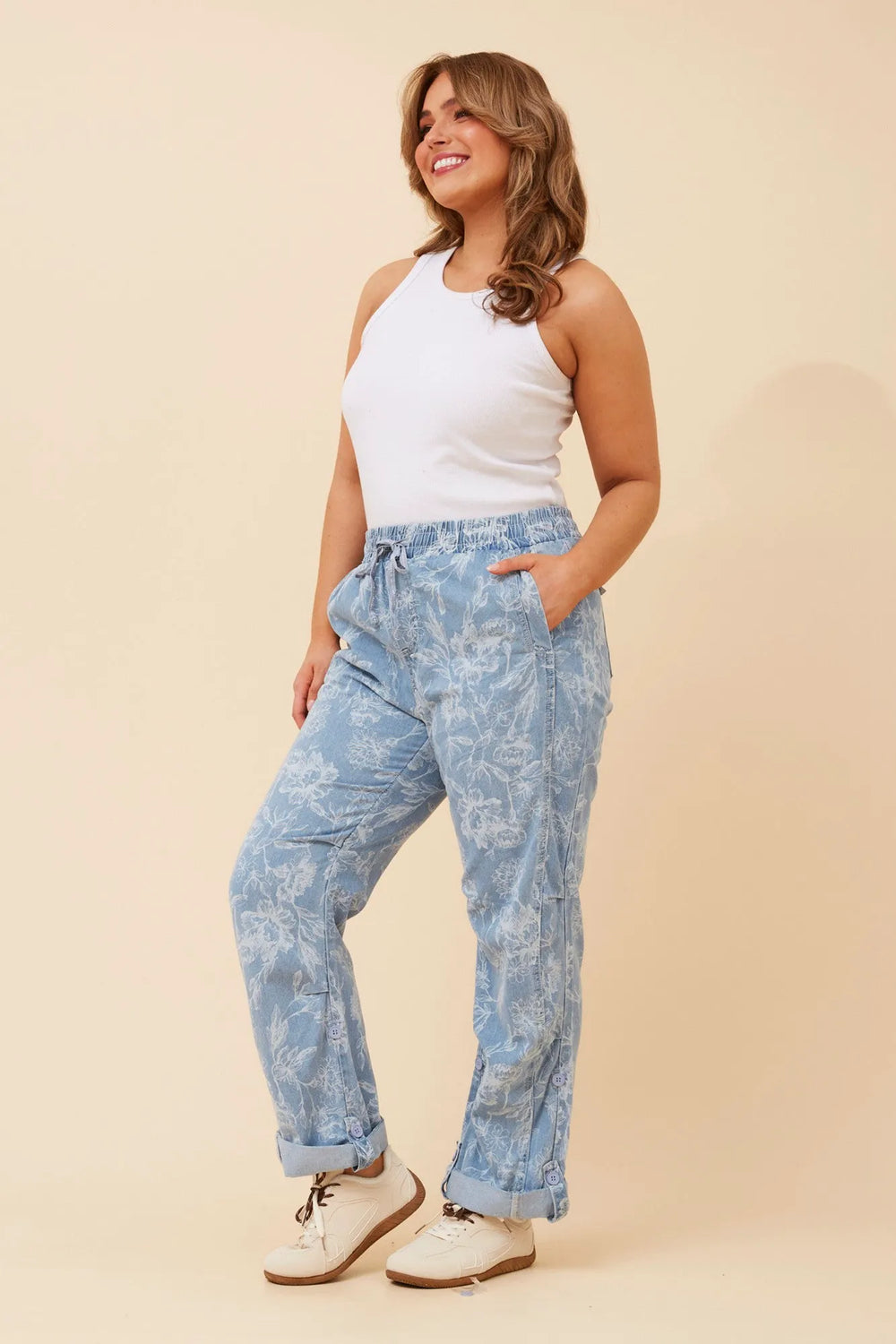 DARK DENIM