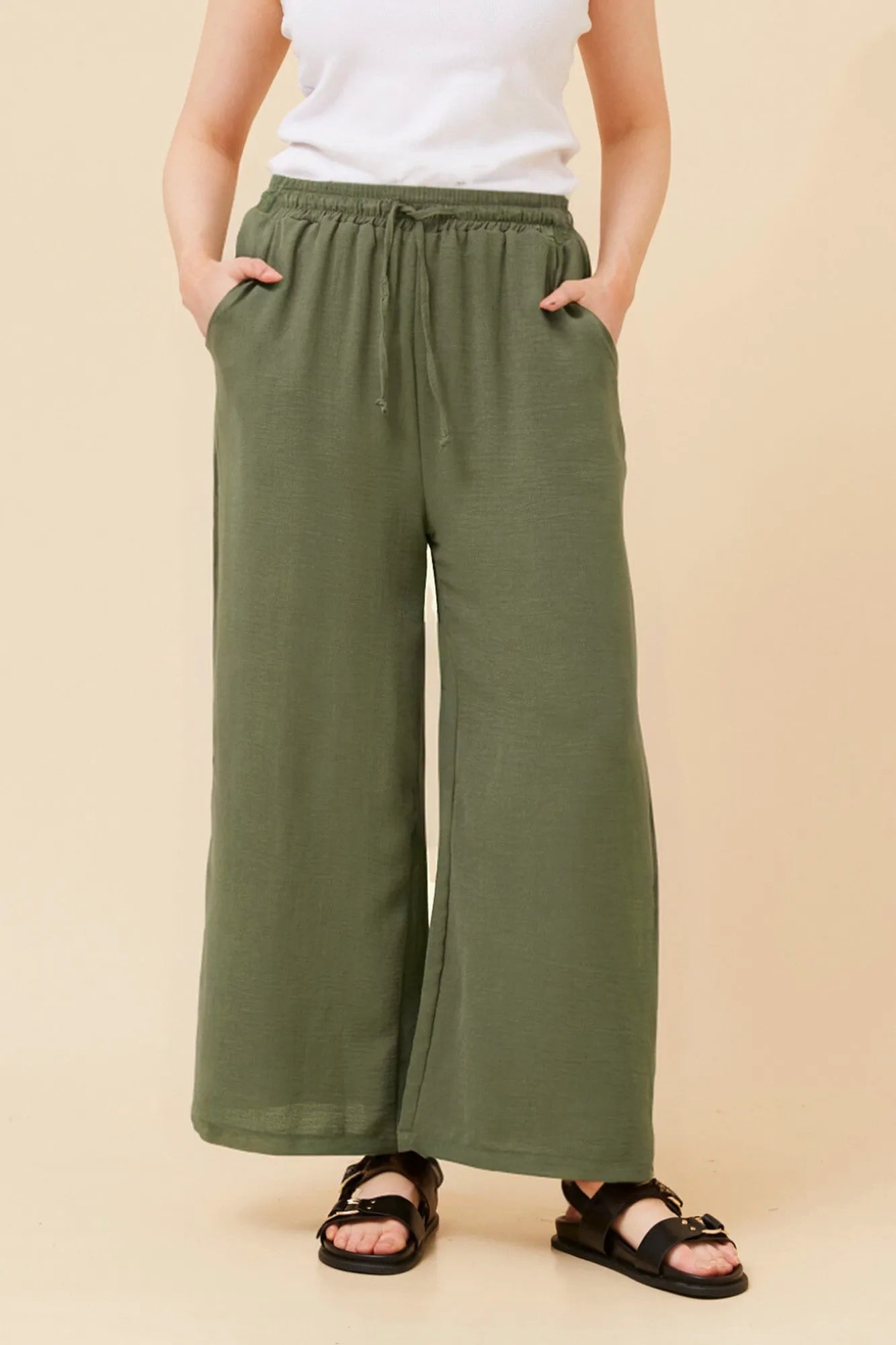 KHAKI