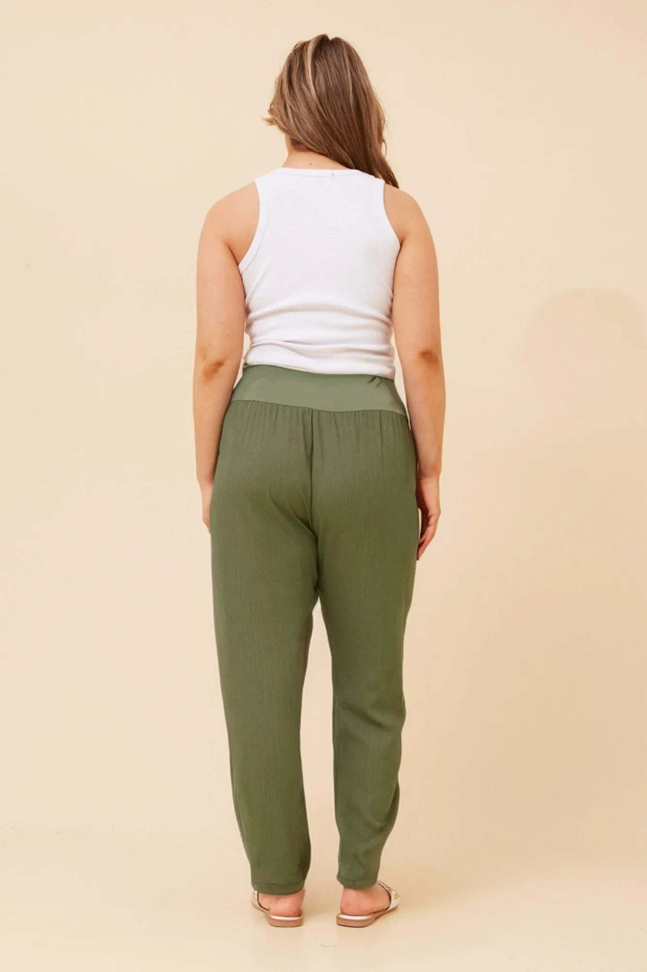 KHAKI