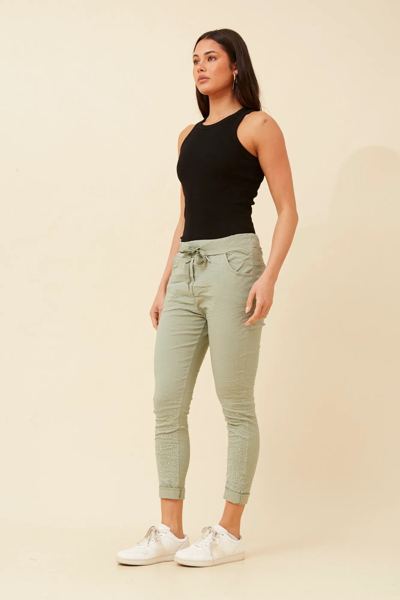KHAKI