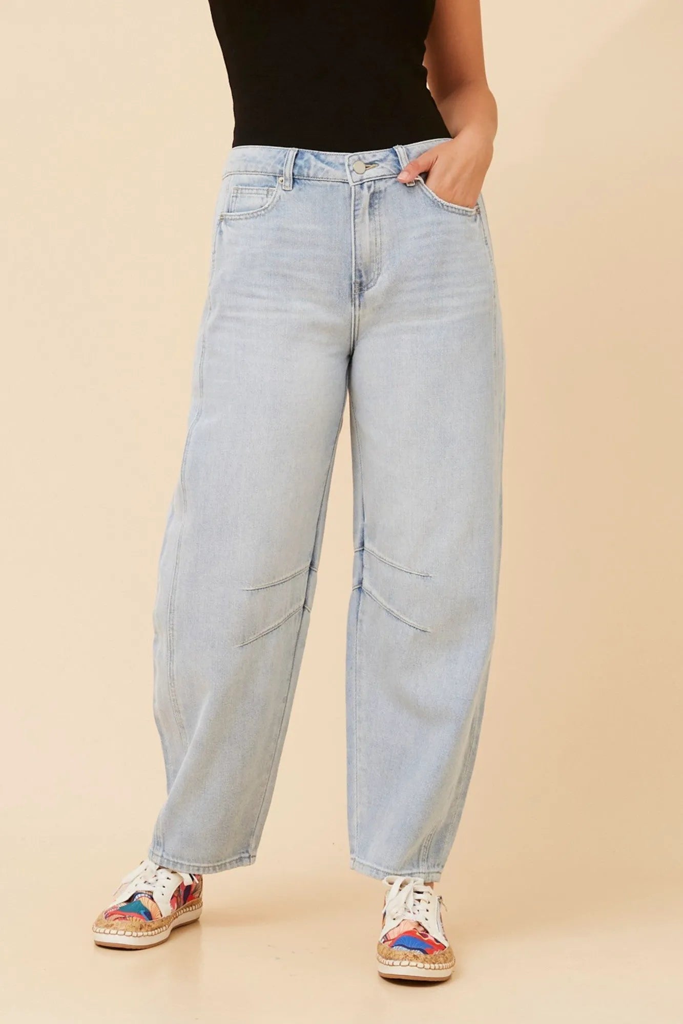 LIGHT DENIM
