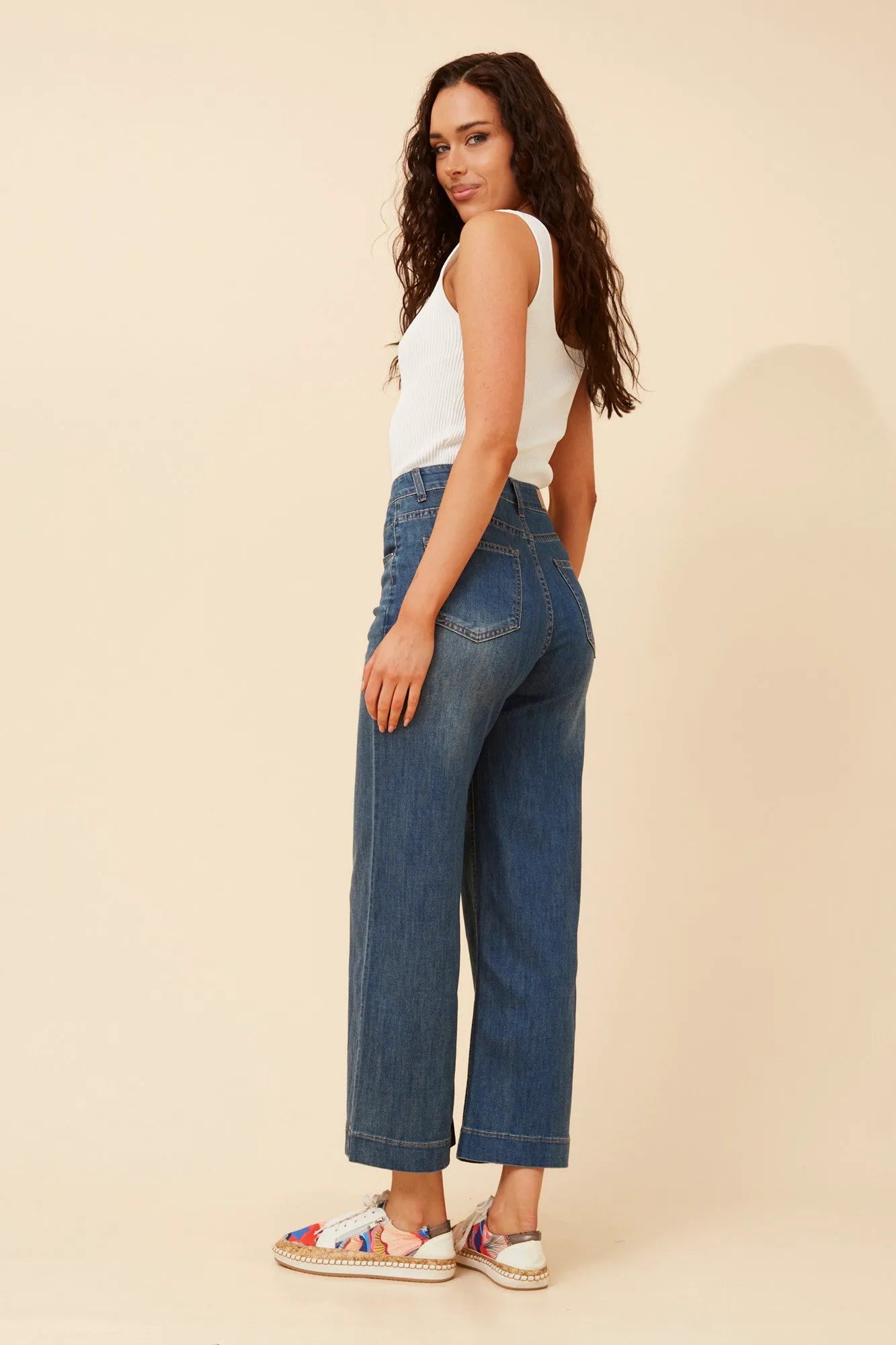 DARK DENIM