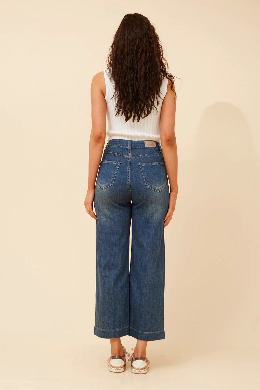 DARK DENIM