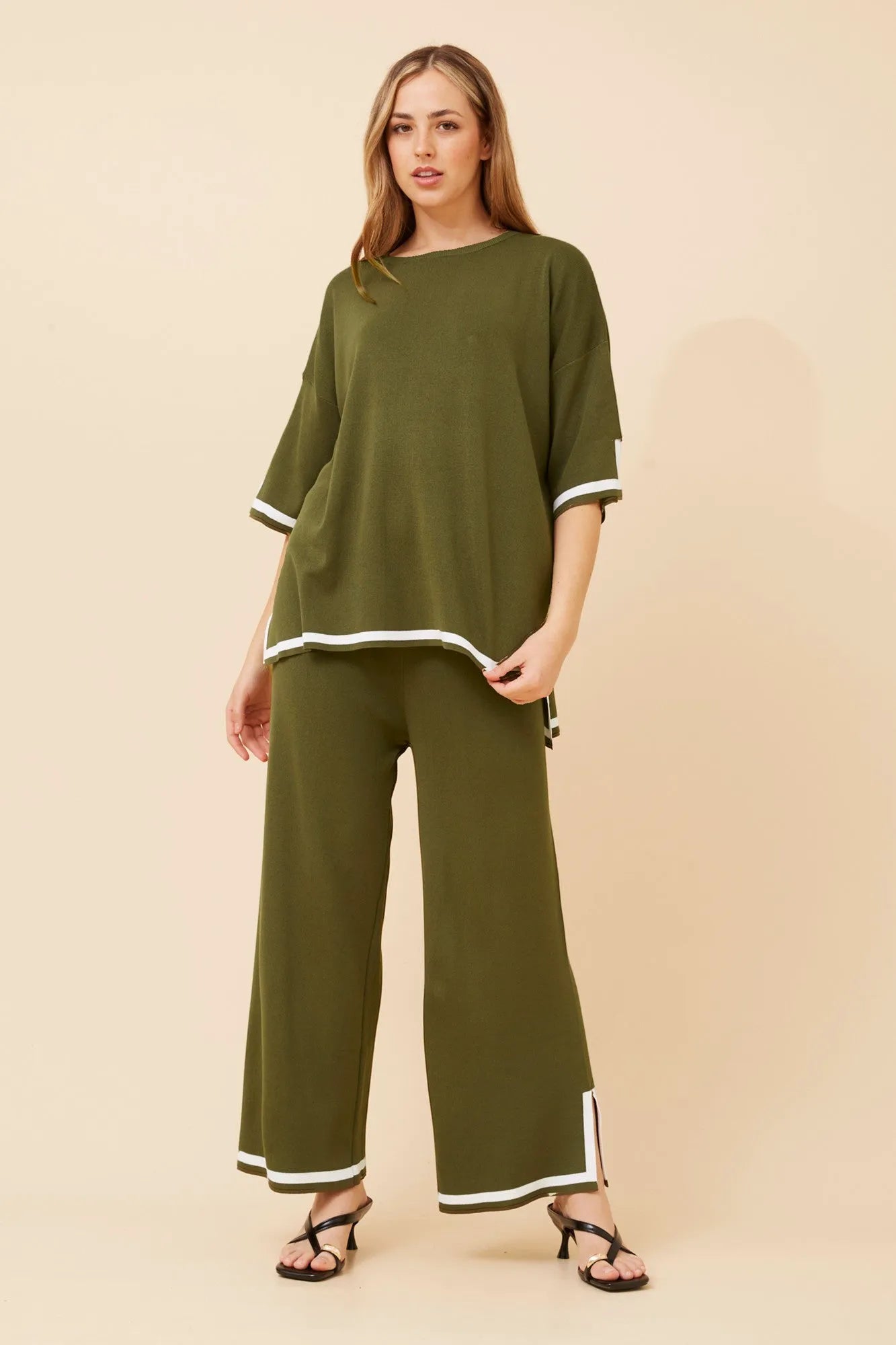 KHAKI