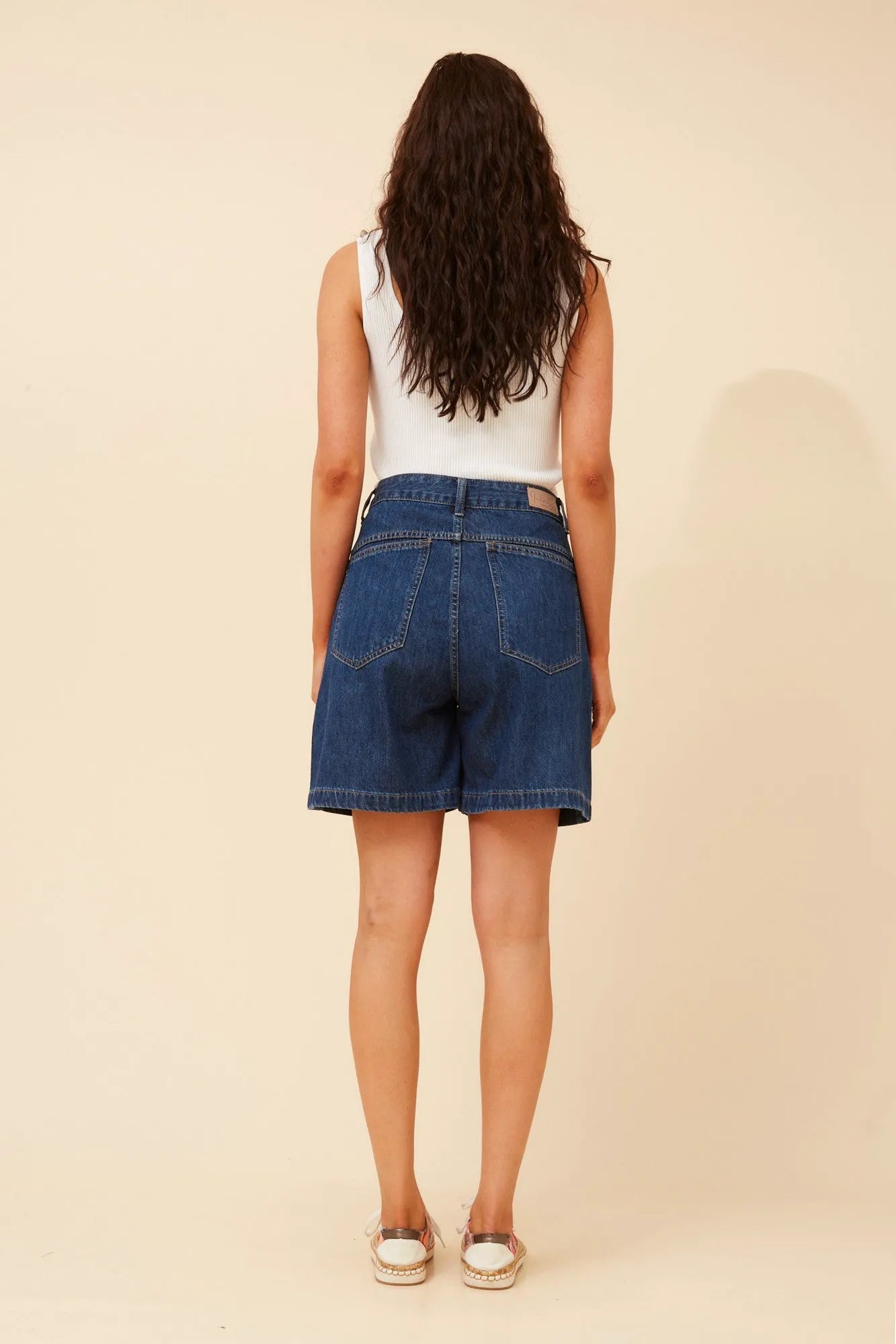 DARK DENIM