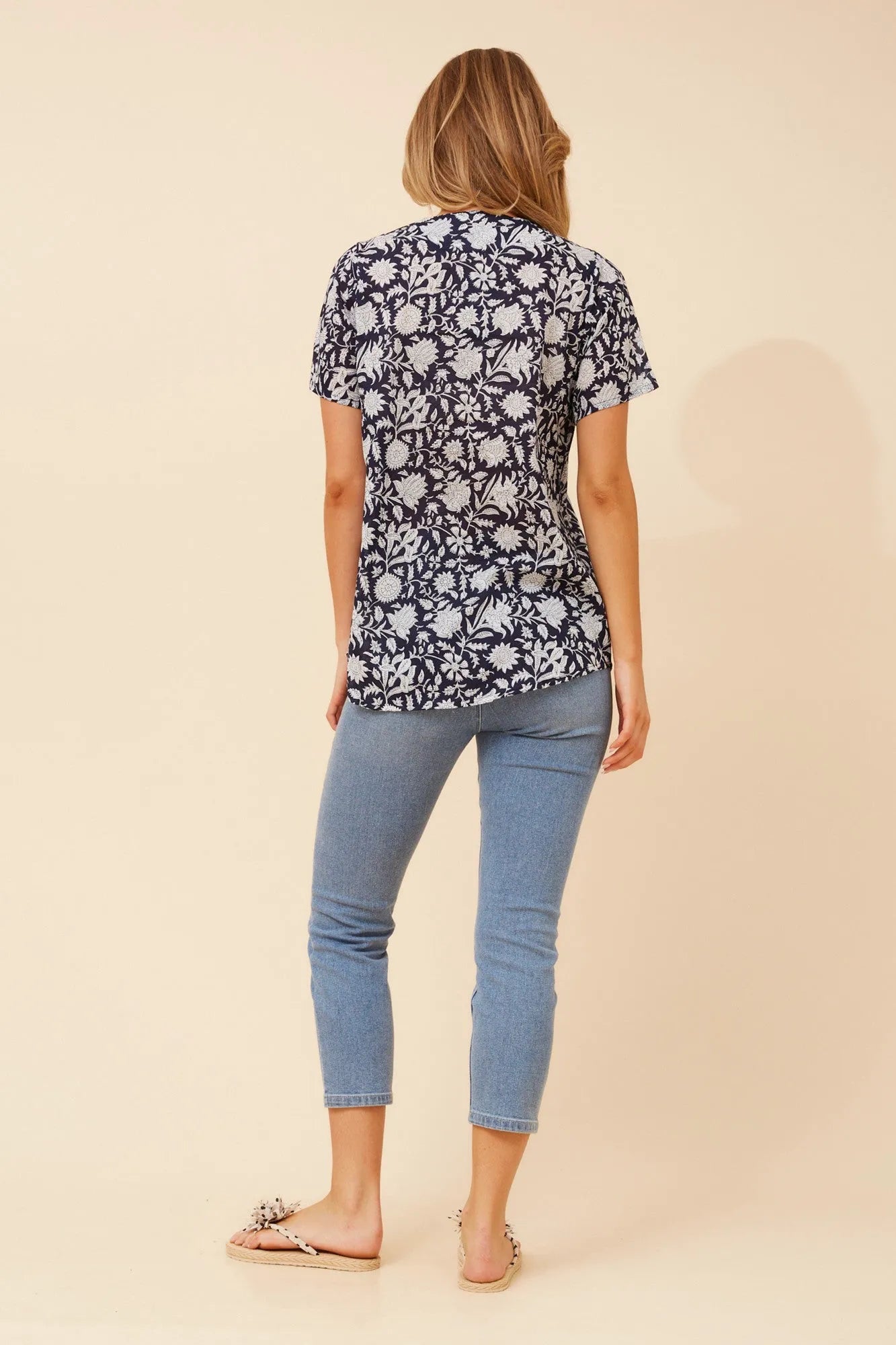 NAVY/WHITE