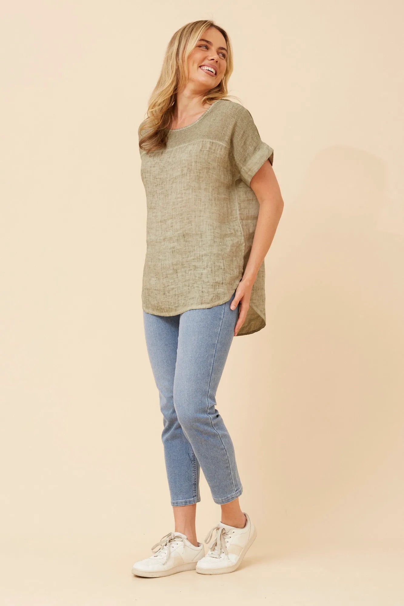 KHAKI