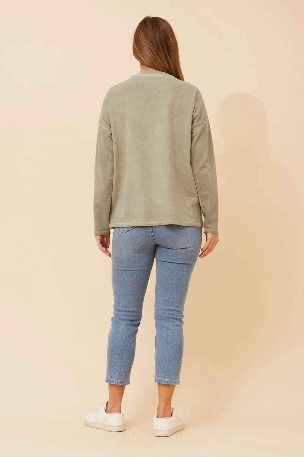 KHAKI