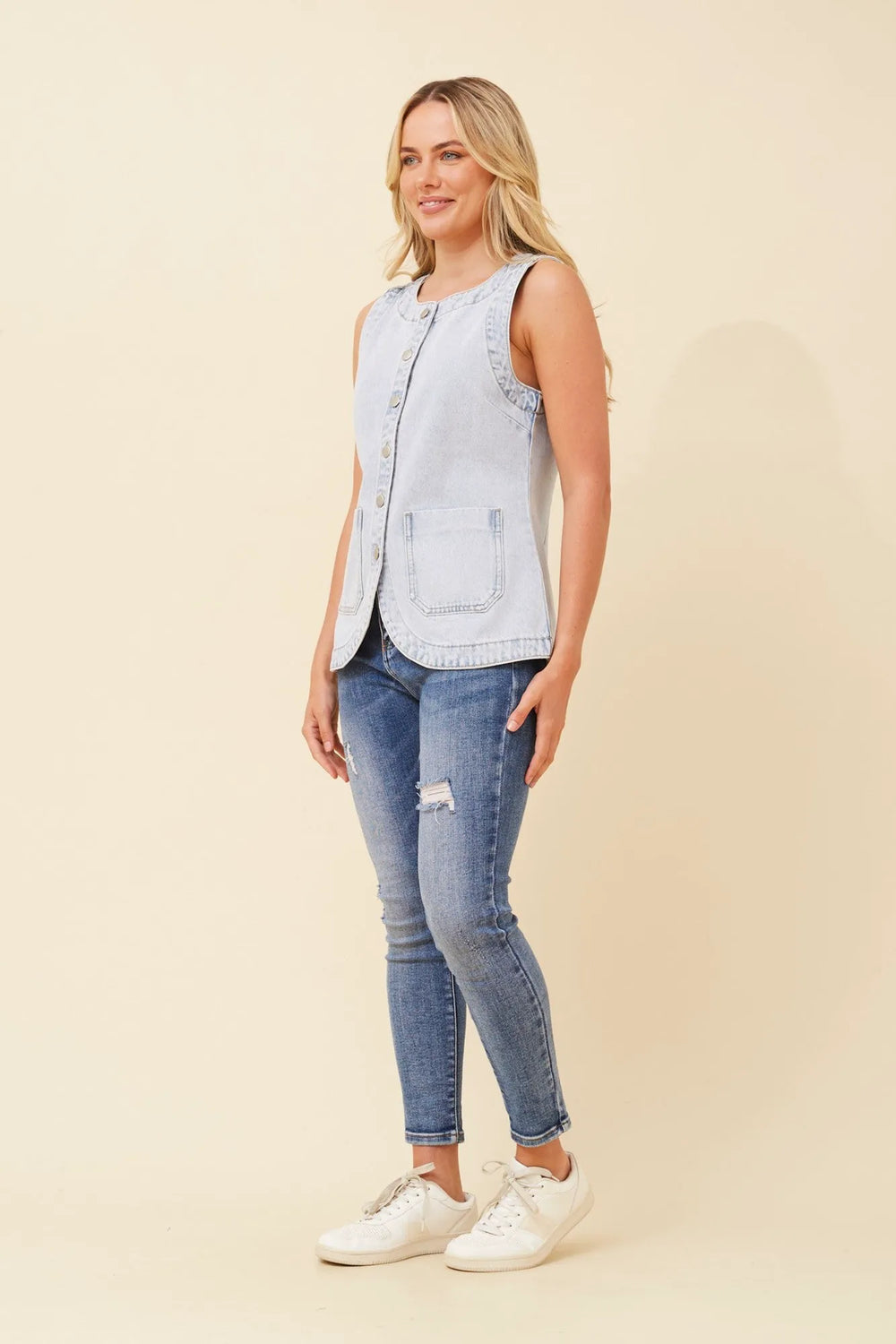 LIGHT DENIM