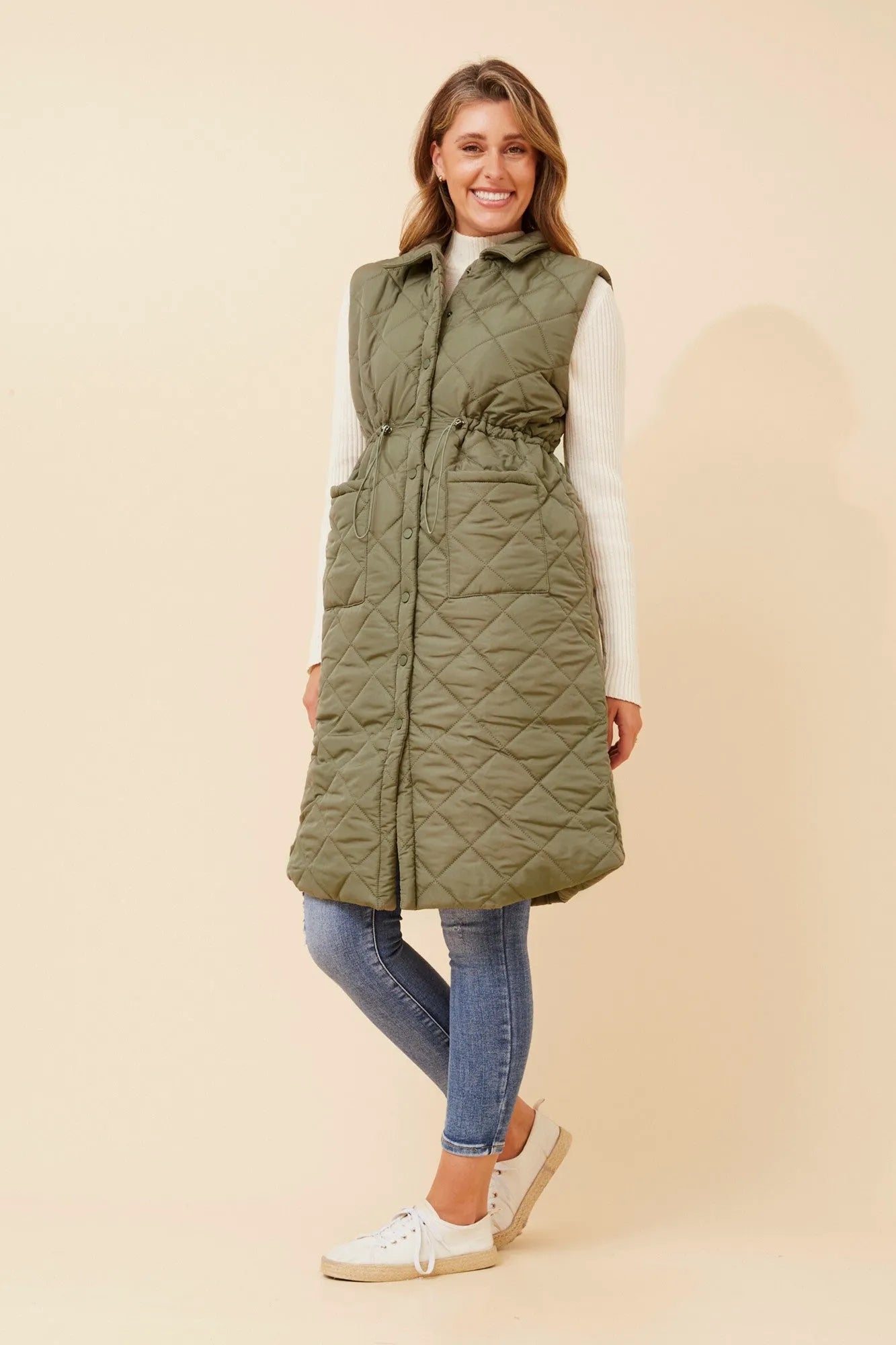 KHAKI